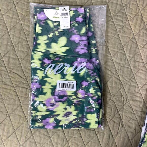 OFFLINE By Aerie Real Me High Waisted Crossover Legging Size‎ M Short NEW - Picture 7 of 9